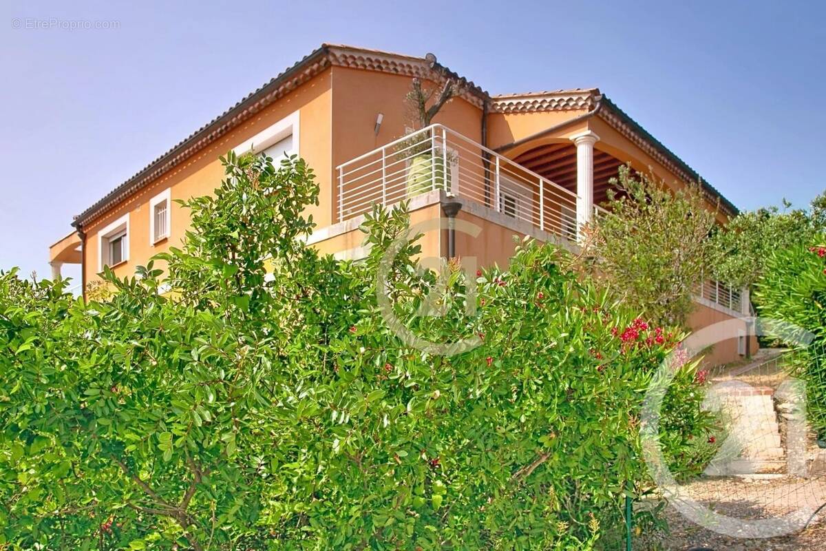 Maison à BEAUCAIRE