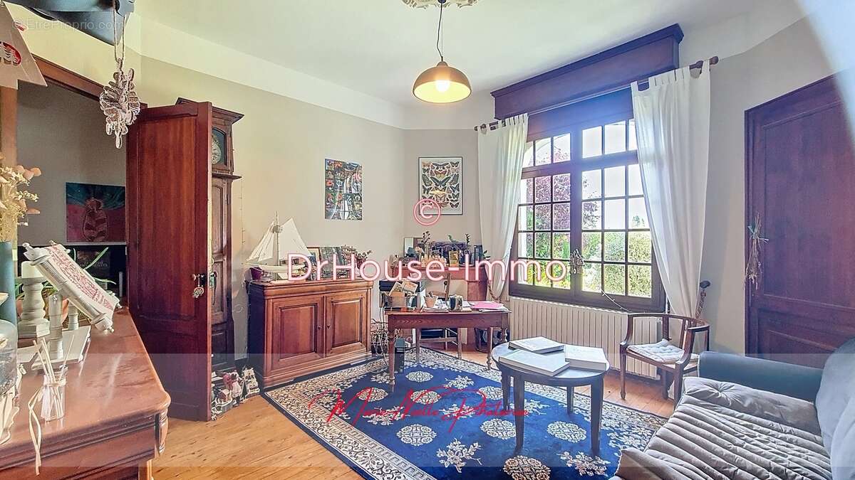 Maison à CASTILLON-LA-BATAILLE