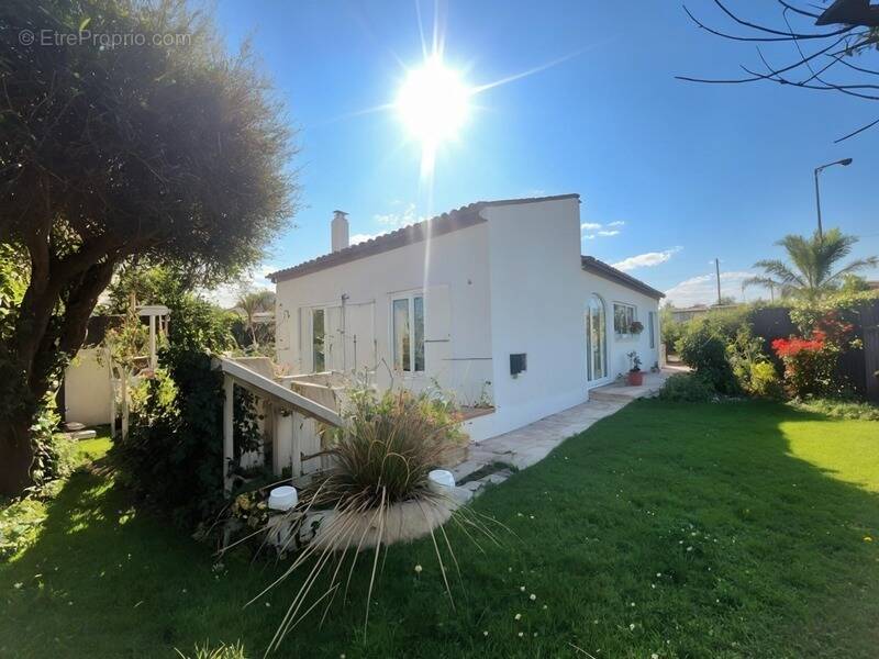 Maison à PEROLS