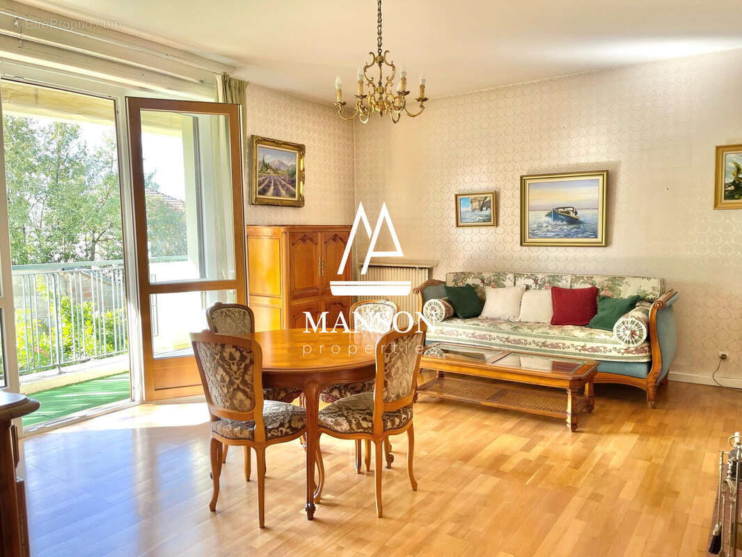 Appartement à LE BOUSCAT