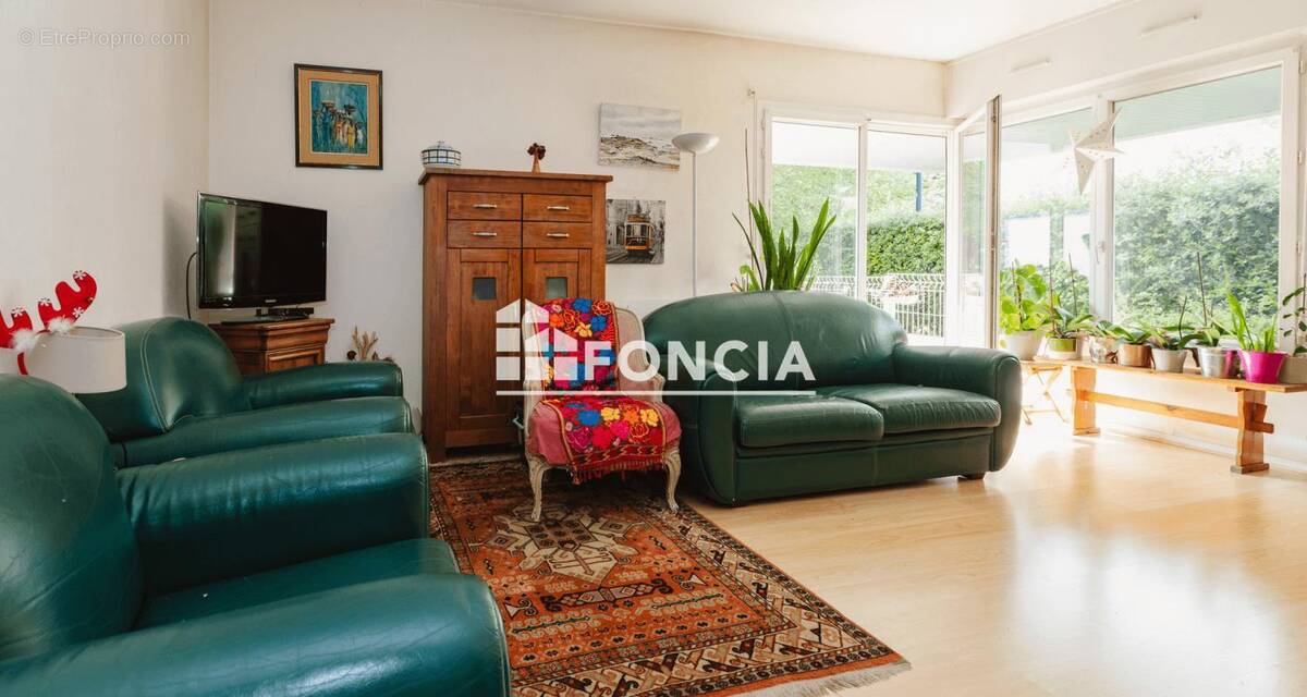 Appartement à SAINT-JACQUES-DE-LA-LANDE