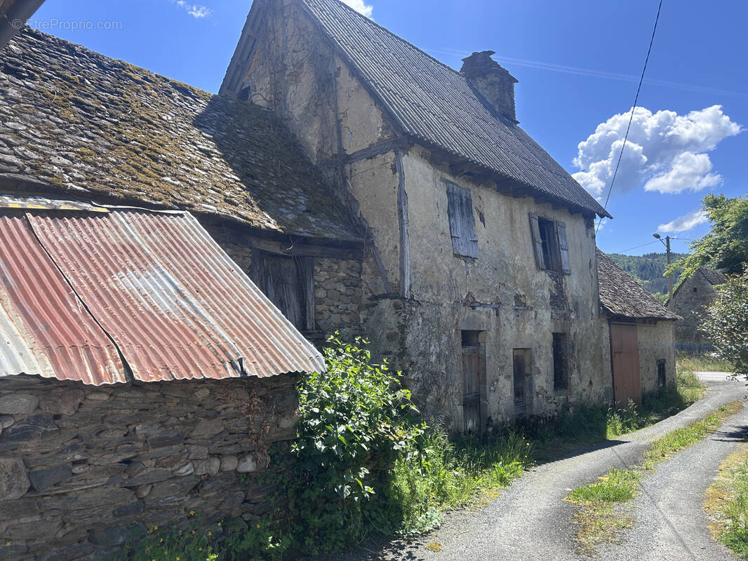 Maison à ARGENTAT