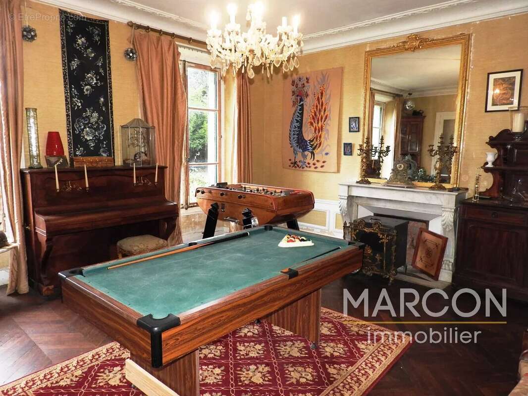 Maison à AUBUSSON