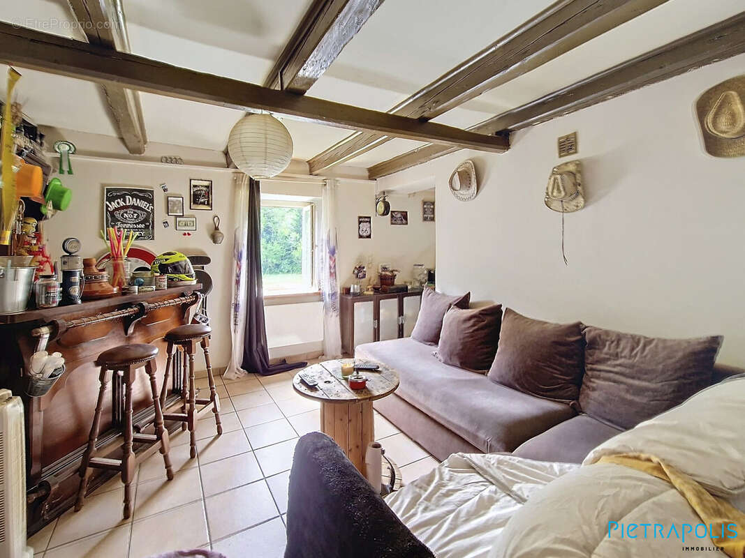 Maison à SAINT-NIZIER-D&#039;AZERGUES