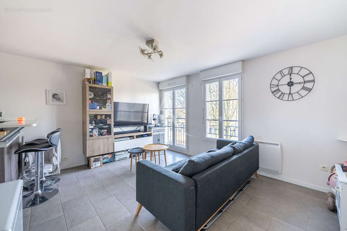 Appartement à VAUREAL