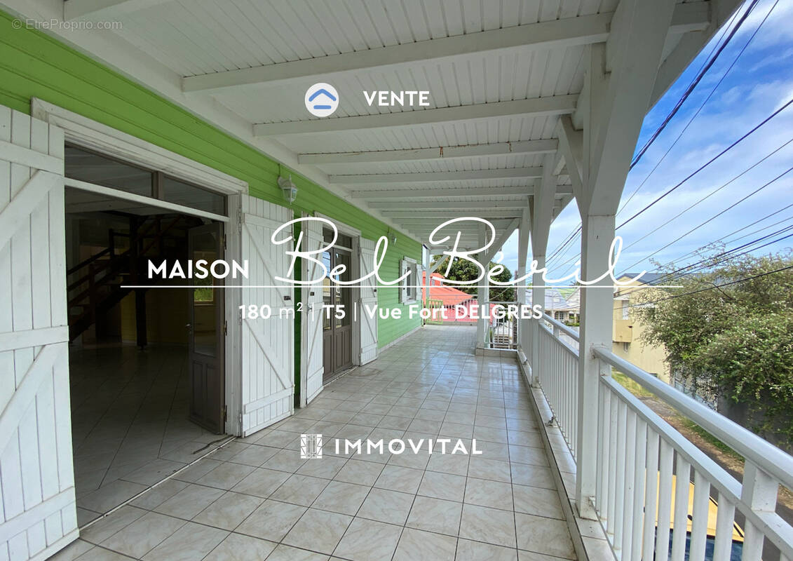 Maison à BASSE-TERRE