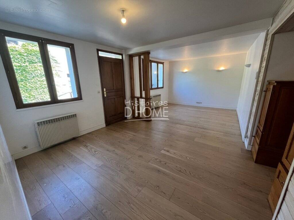 Appartement à ROZAY-EN-BRIE