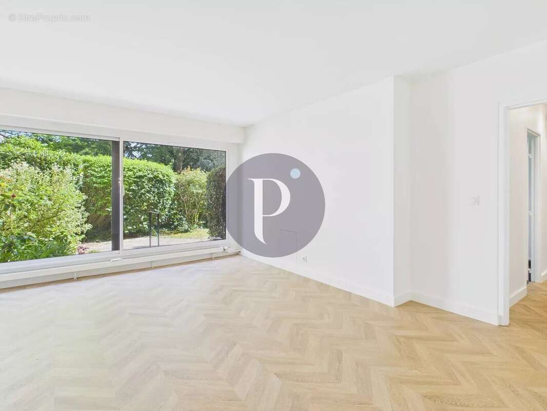 Appartement à VERRIERES-LE-BUISSON
