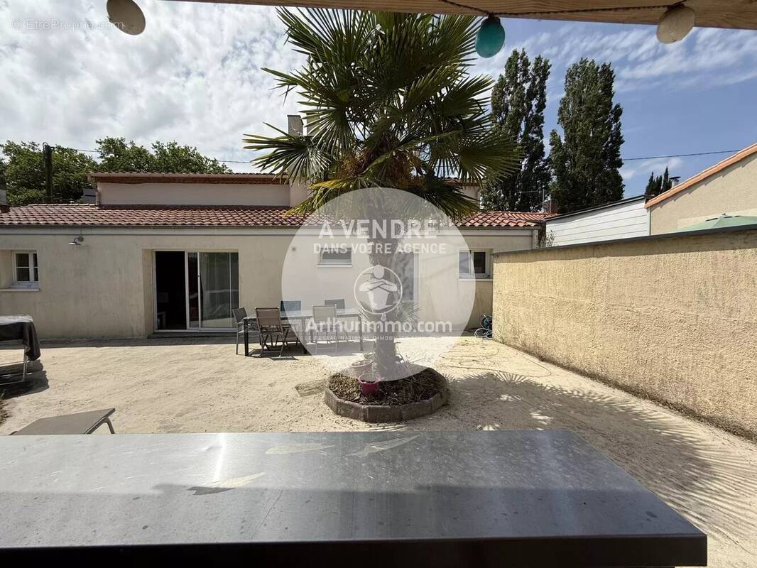 Maison à BARBECHAT