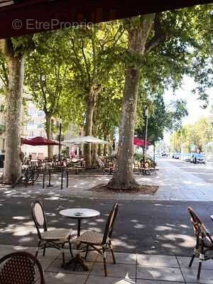 Commerce à VICHY