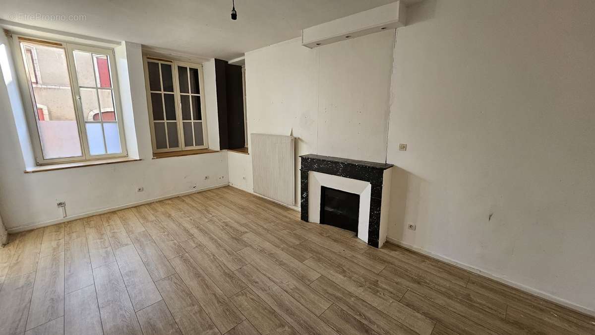 Appartement à SAINT-NICOLAS-DE-PORT