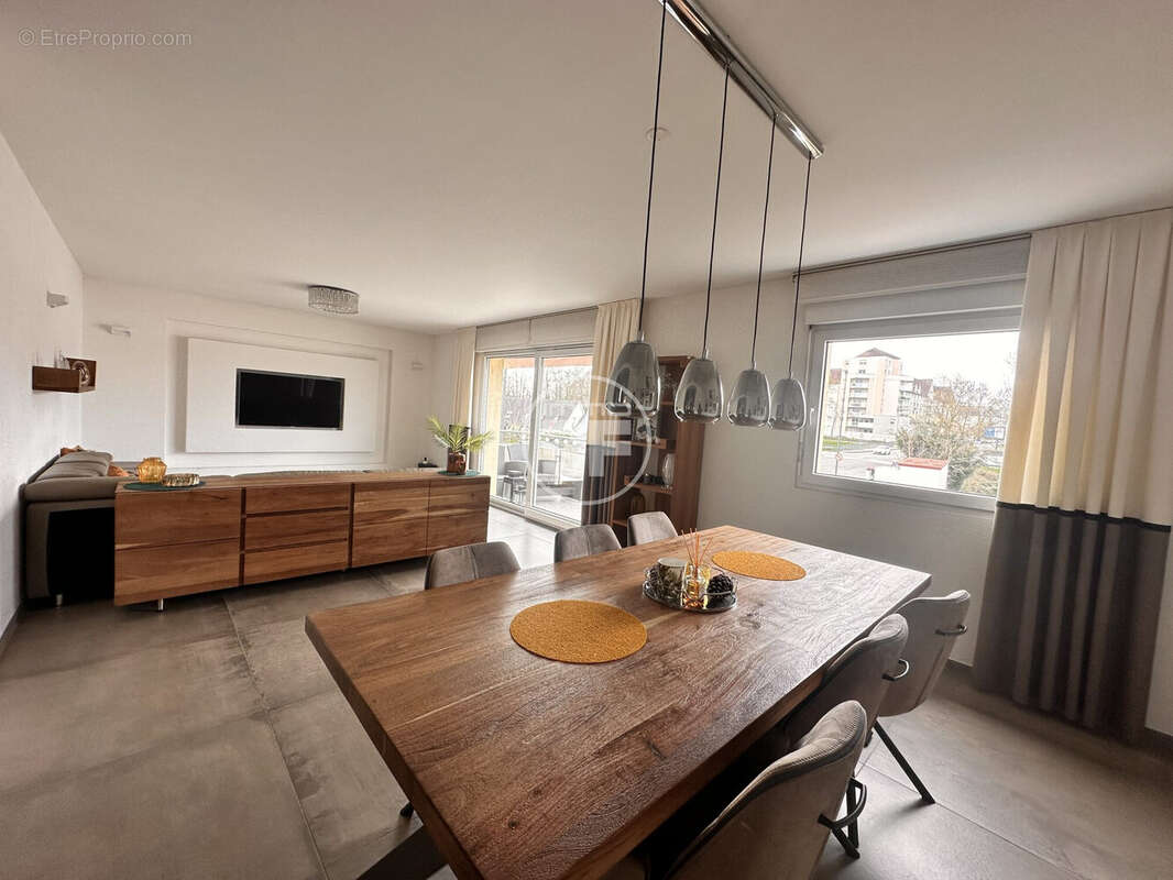Appartement à HUNINGUE