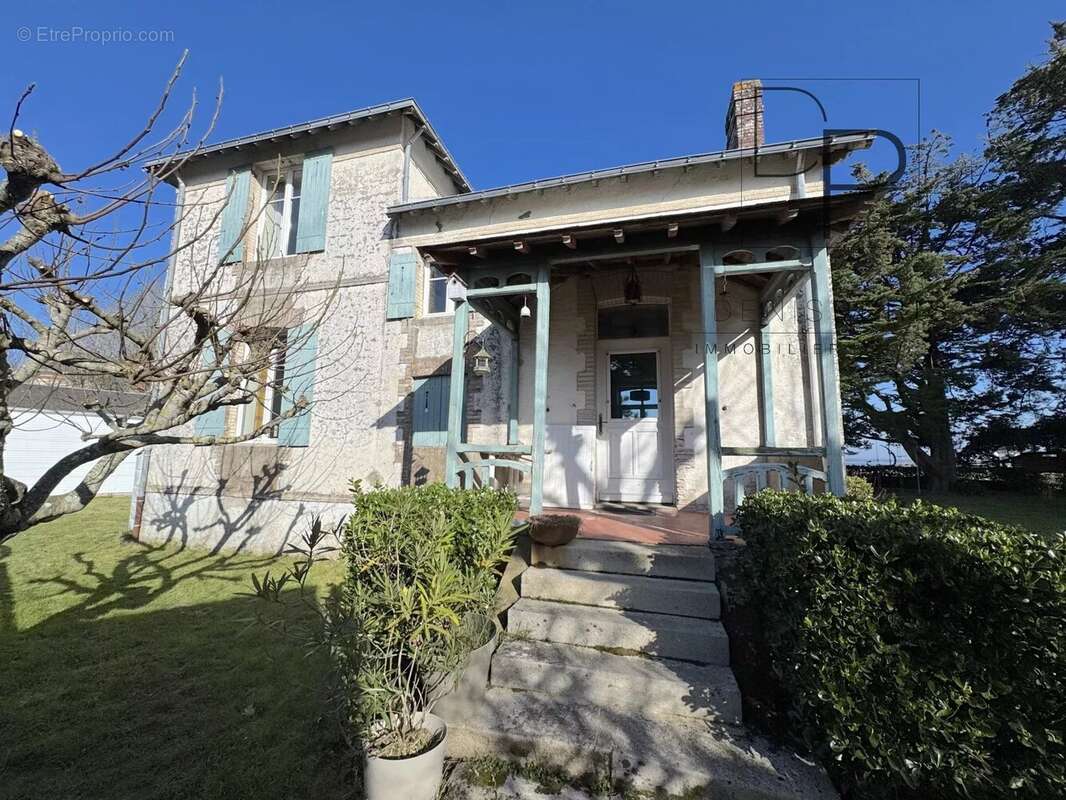 Maison à MESQUER
