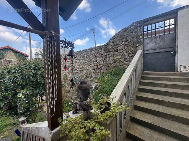 Maison à BEGUEY