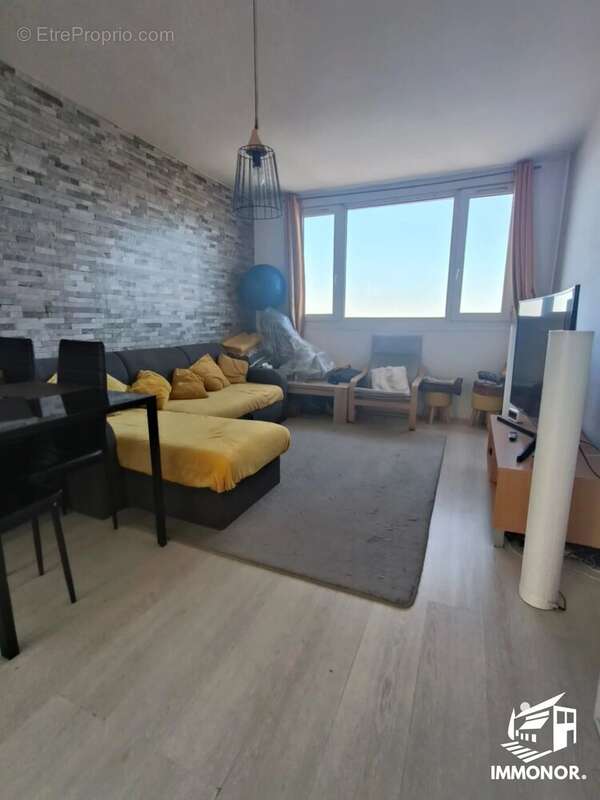 Appartement à WATTIGNIES