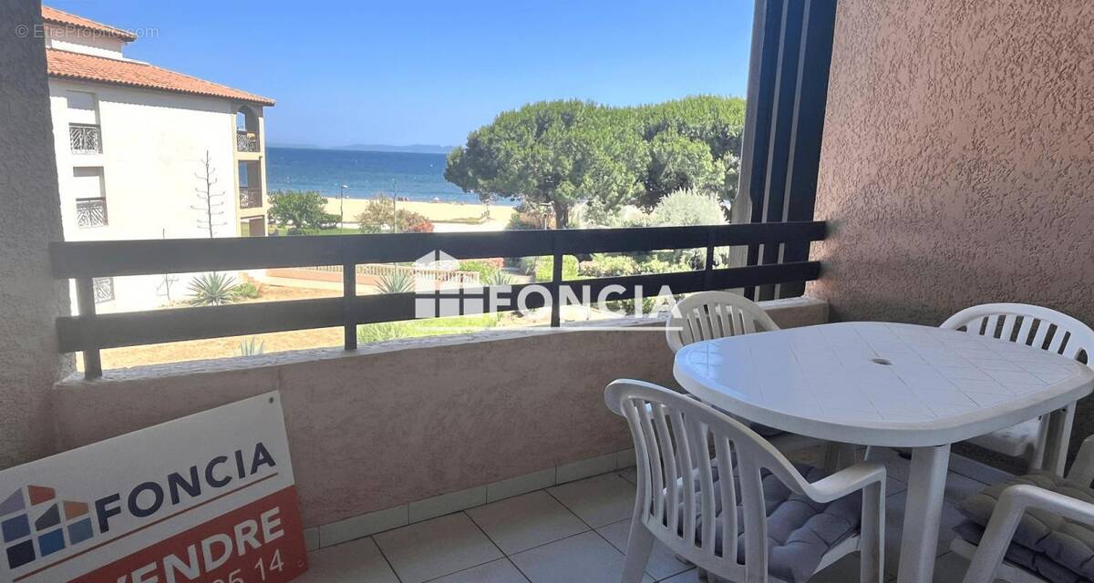 Appartement à LA LONDE-LES-MAURES