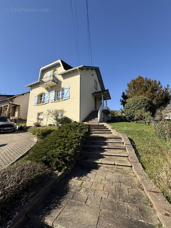 Maison à LONGEVILLE-LES-METZ