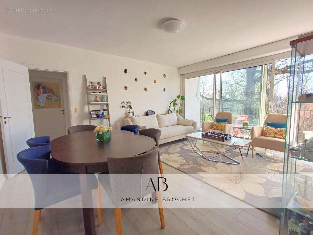 Appartement à VAUCRESSON