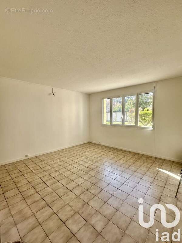 Photo 3 - Appartement à VITRY-SUR-SEINE
