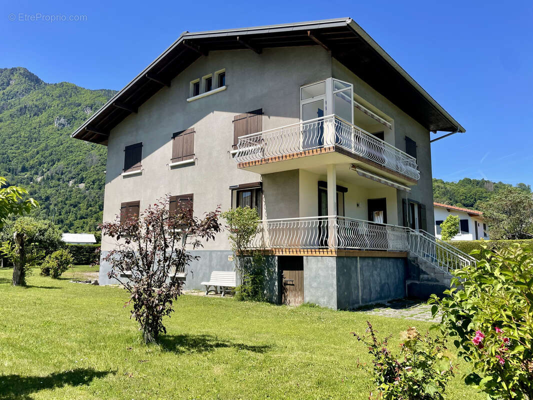 Appartement à MARIGNIER