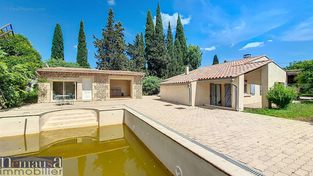 Maison à NIMES