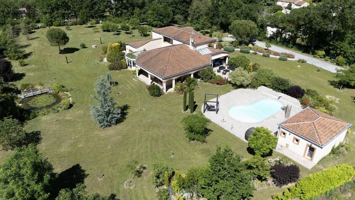Maison à LAVAUR