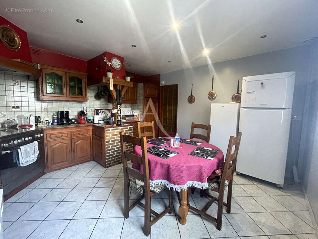 Maison à LA FEUILLIE