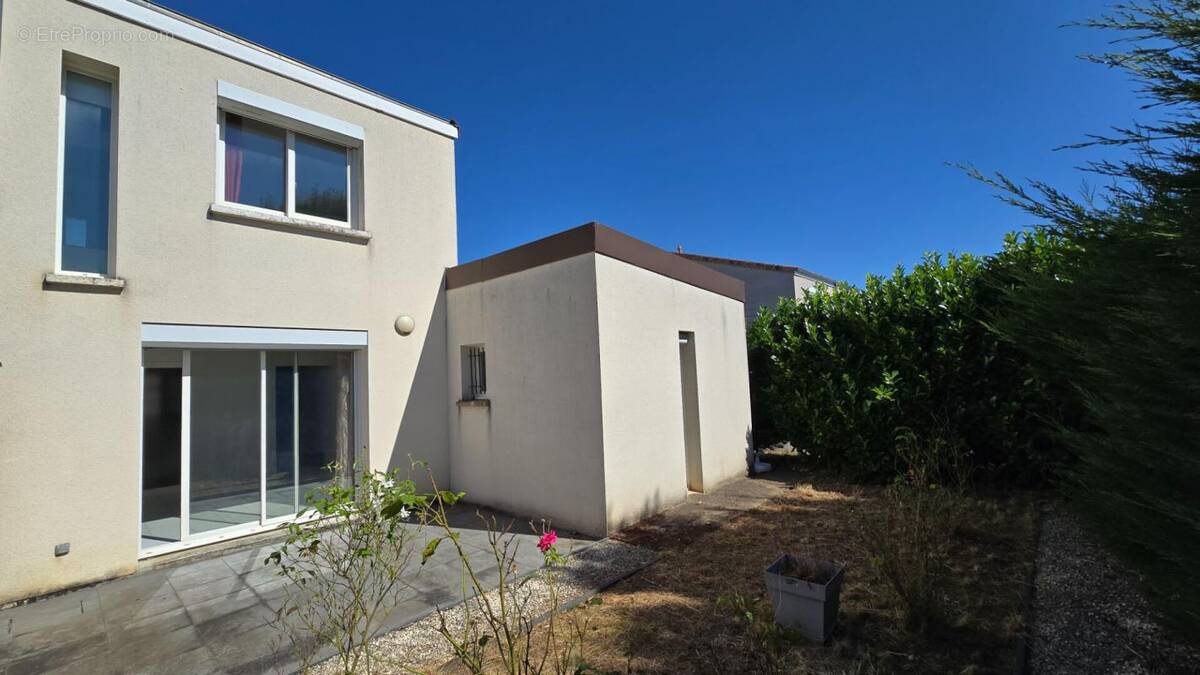 Maison à POITIERS