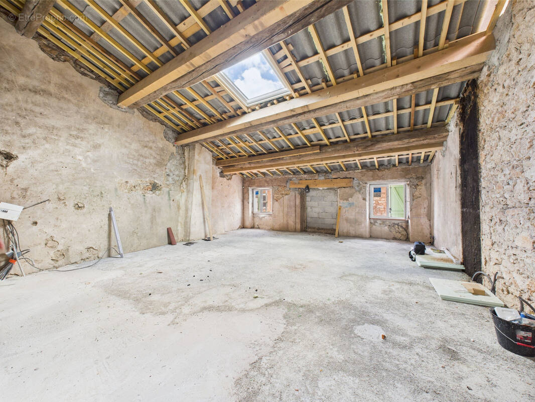 Appartement à GONFARON