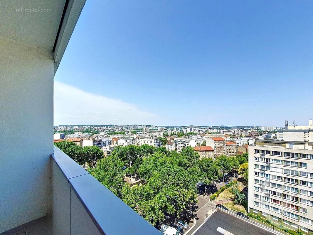 Appartement à COLOMBES