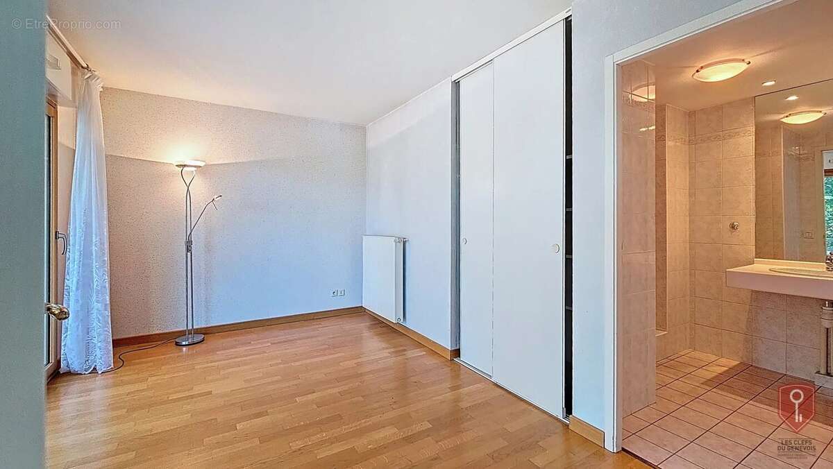 Appartement à SAINT-JULIEN-EN-GENEVOIS