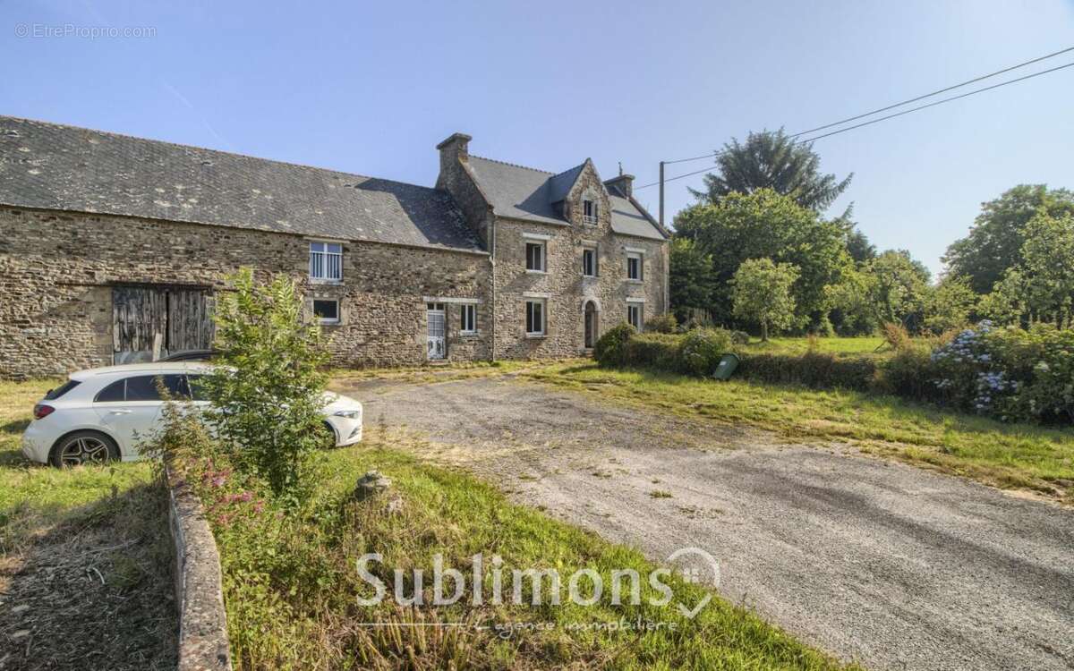 Maison à PLUMERGAT