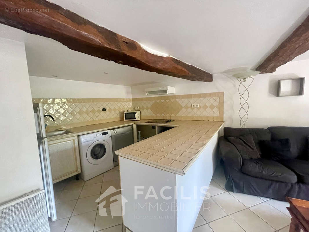 Appartement à LORGUES