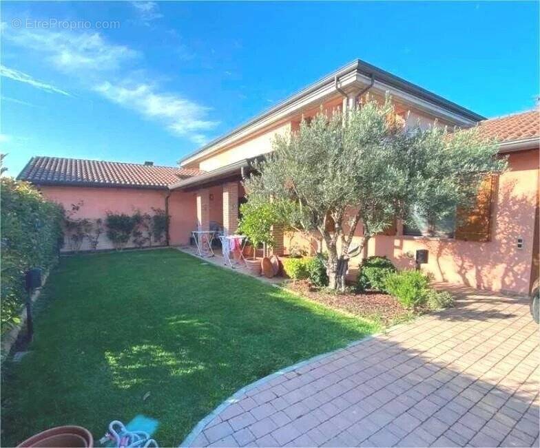 Maison à GRASSE