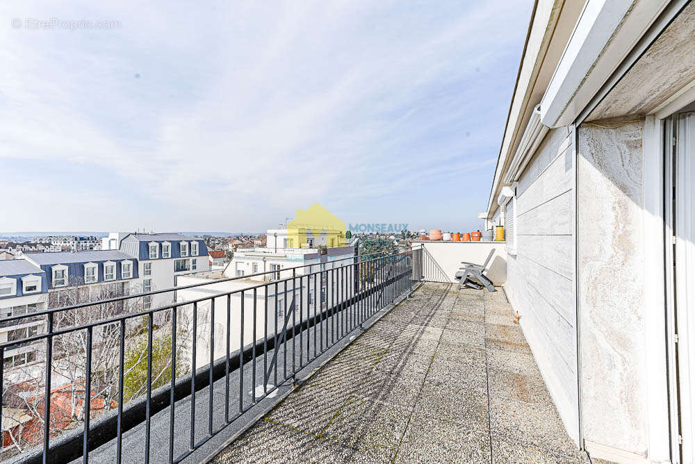 Appartement à SAVIGNY-SUR-ORGE