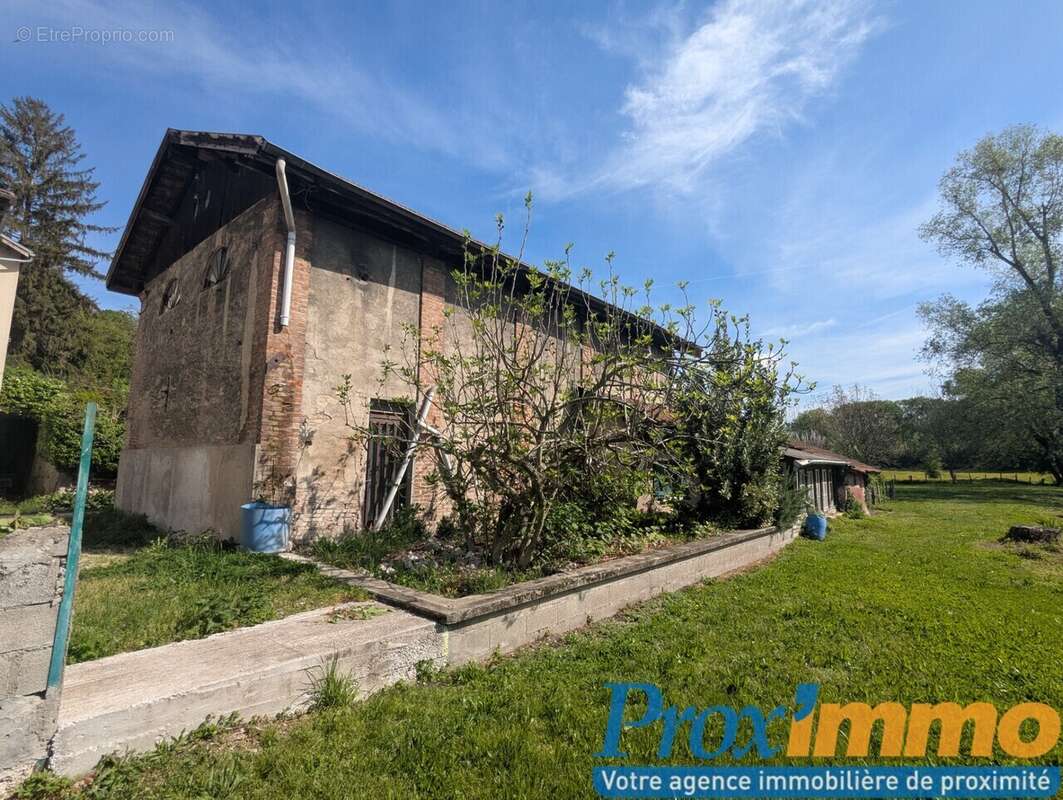 Maison à MOIRANS