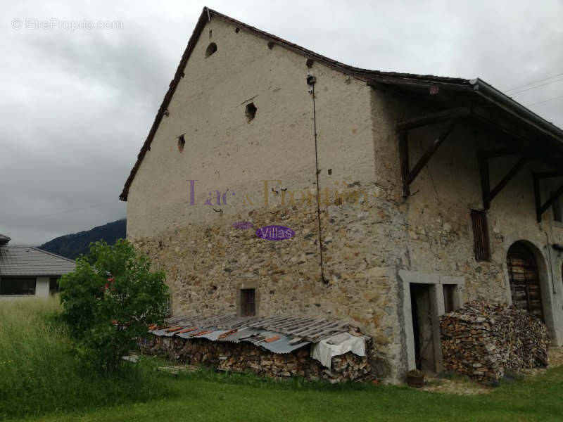 Maison à FESSY
