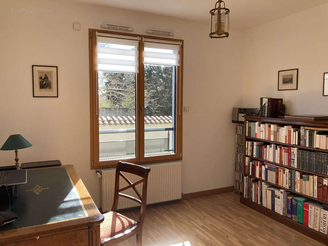 Appartement à TASSIN-LA-DEMI-LUNE