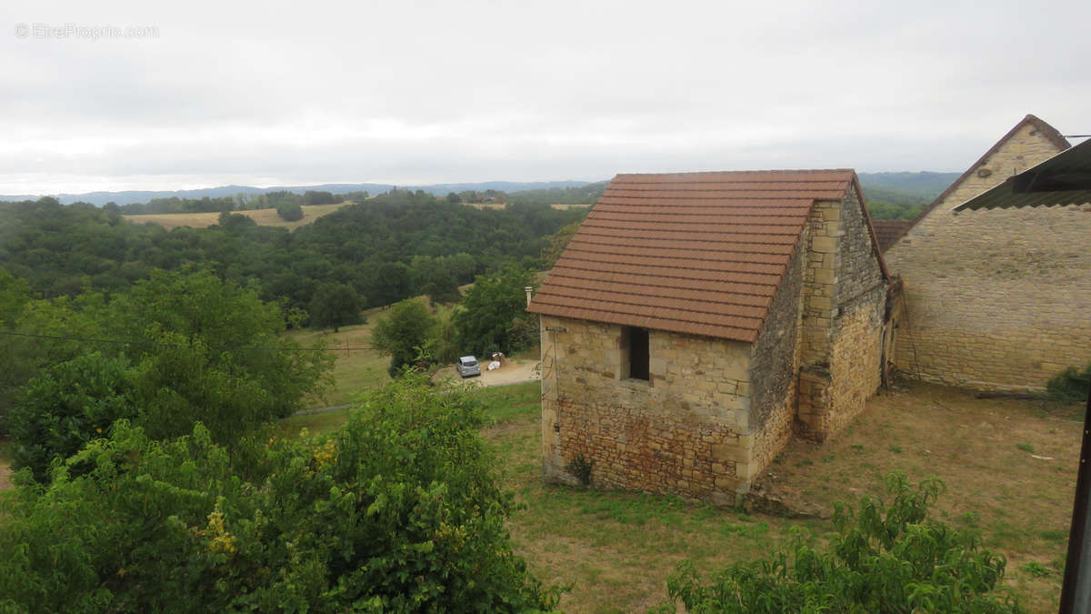 Maison à BADEFOLS-D&#039;ANS