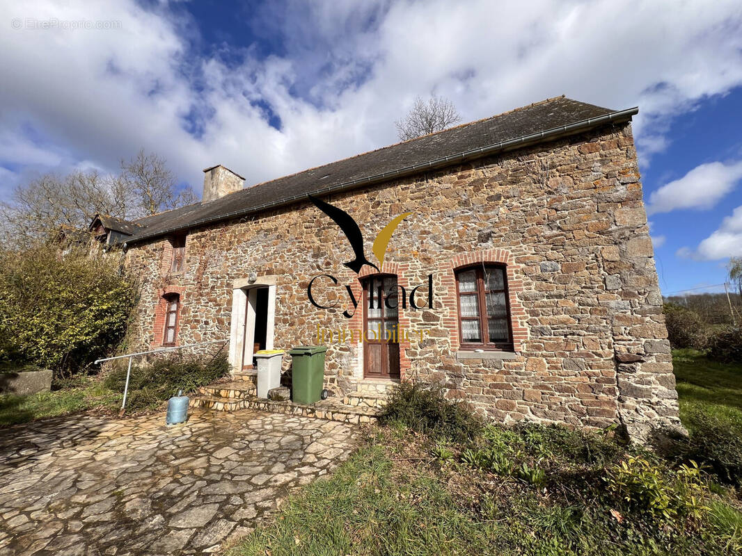 Maison à SAINT-PERE