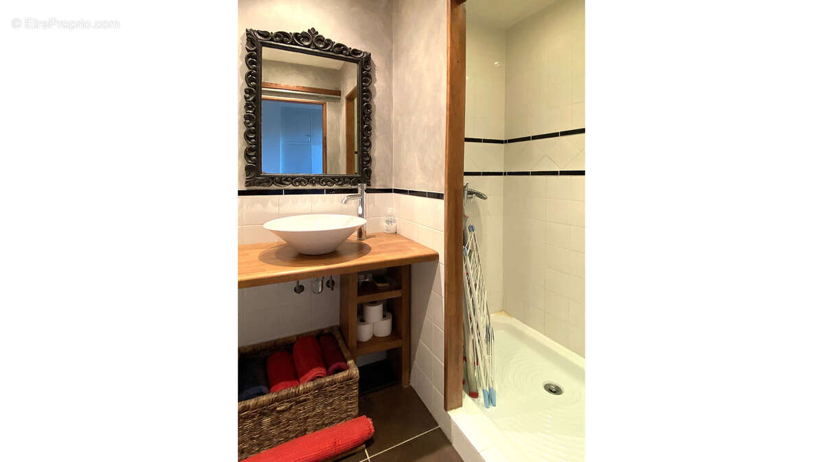 Appartement à UZES