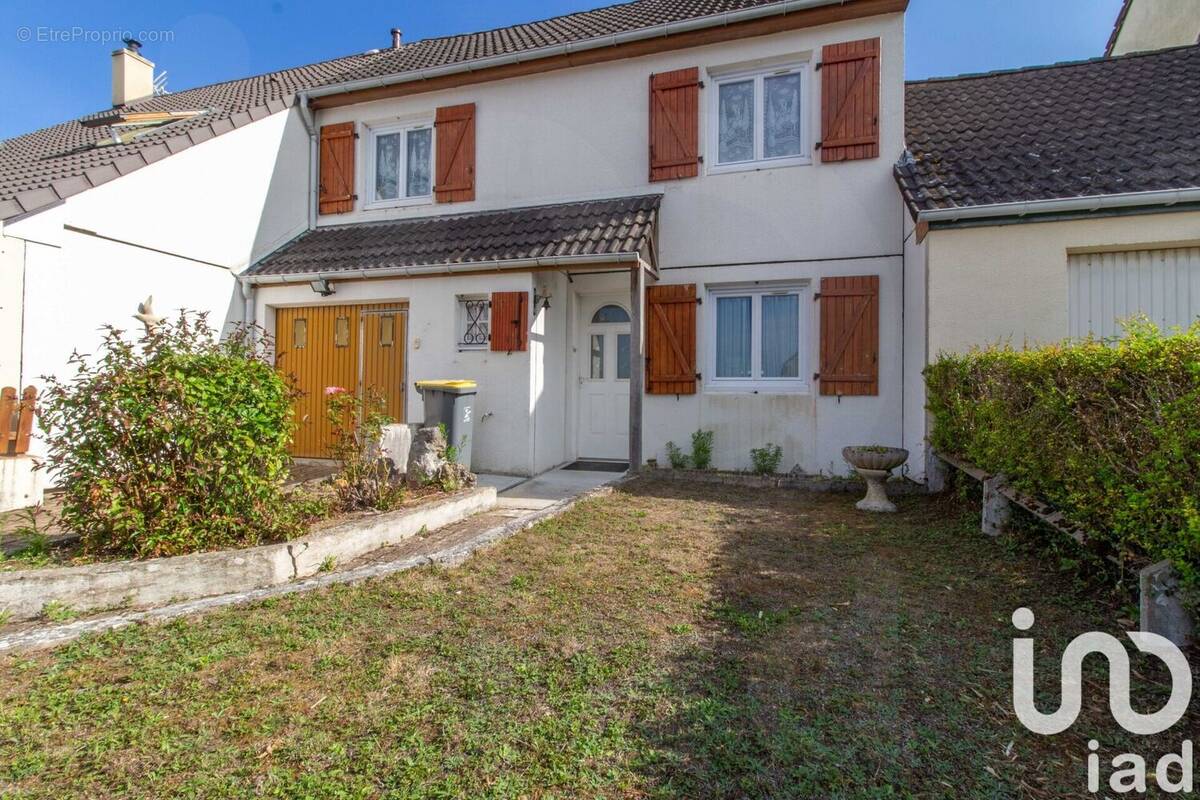 Photo 1 - Maison à CHECY
