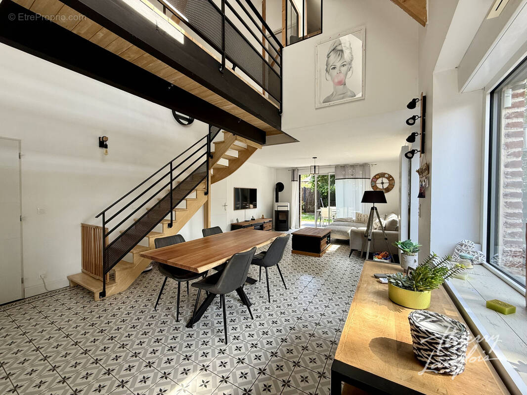 Maison à CAMPHIN-EN-PEVELE