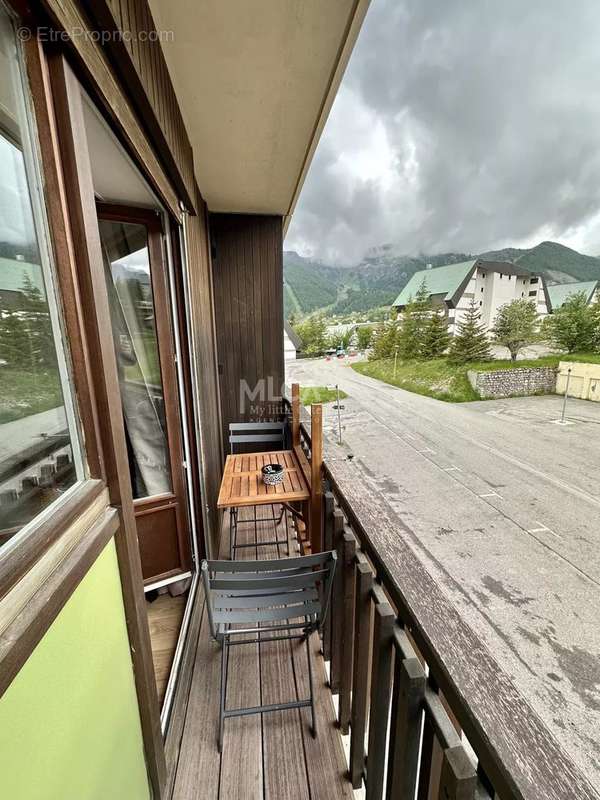 Appartement à SAINT-ETIENNE-DE-TINEE