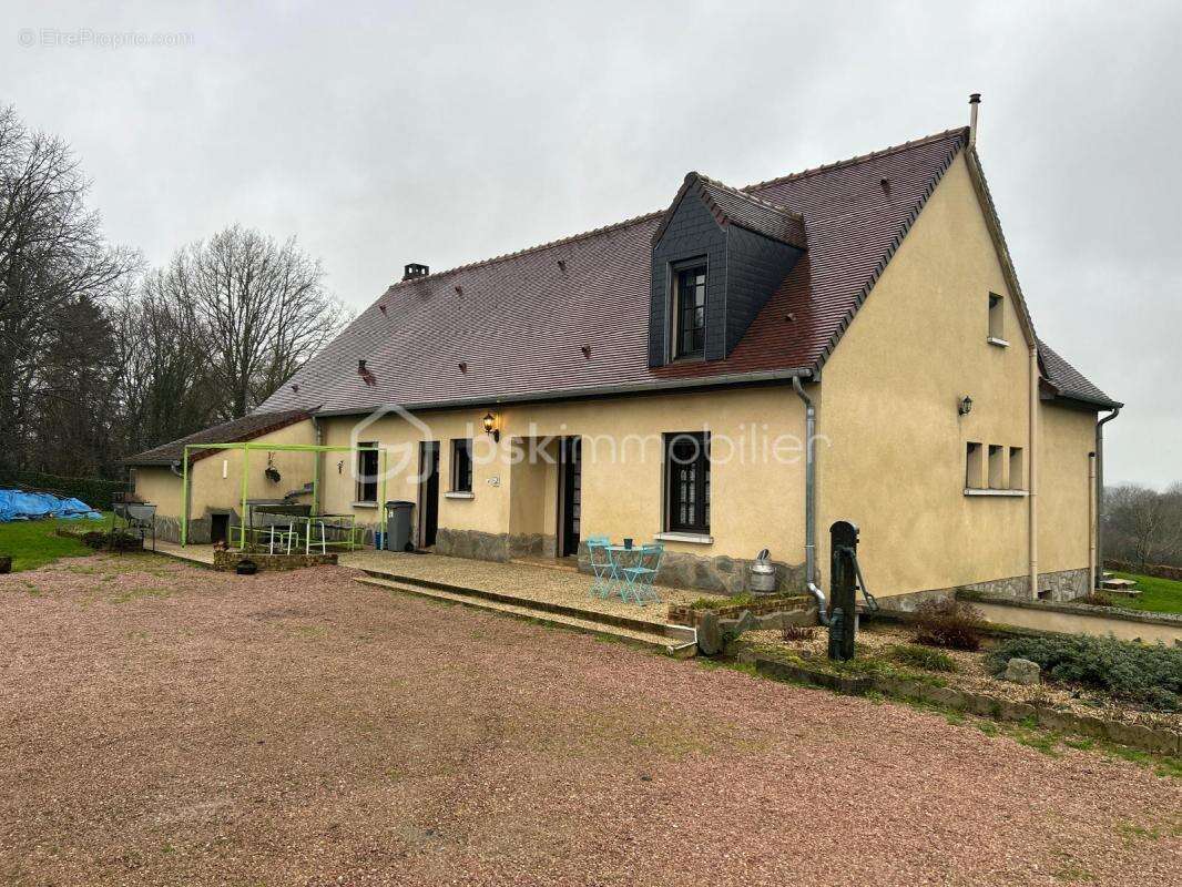 Maison à MORTAGNE-AU-PERCHE