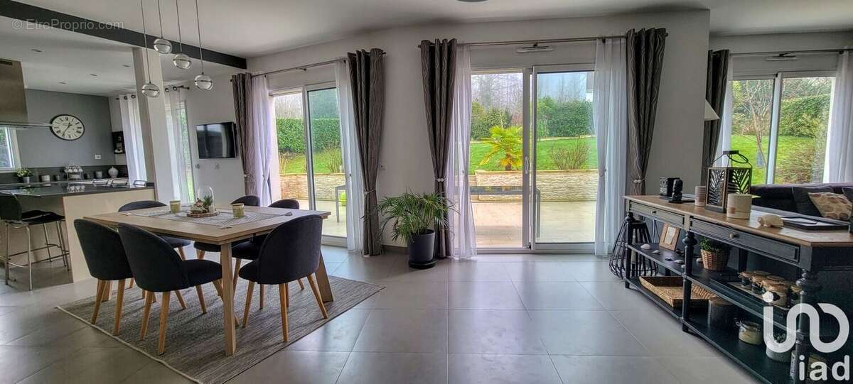 Photo 7 - Maison à MORAINVILLIERS