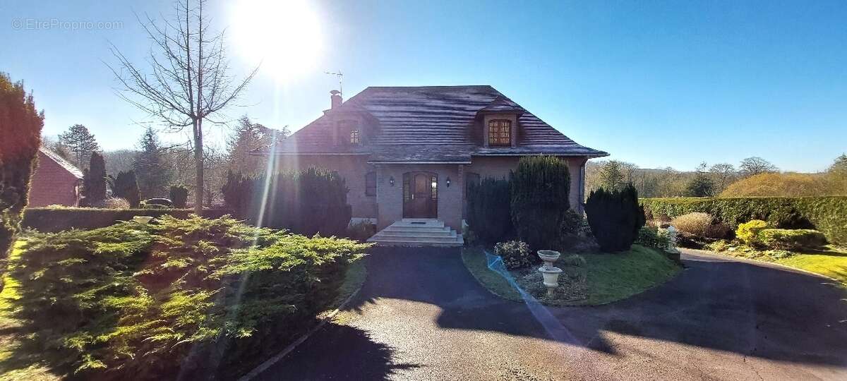Maison à REBREUVE-RANCHICOURT