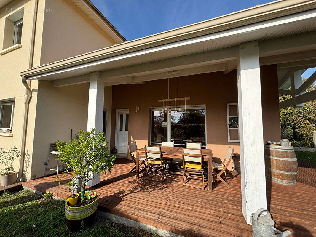 Maison à CESTAS