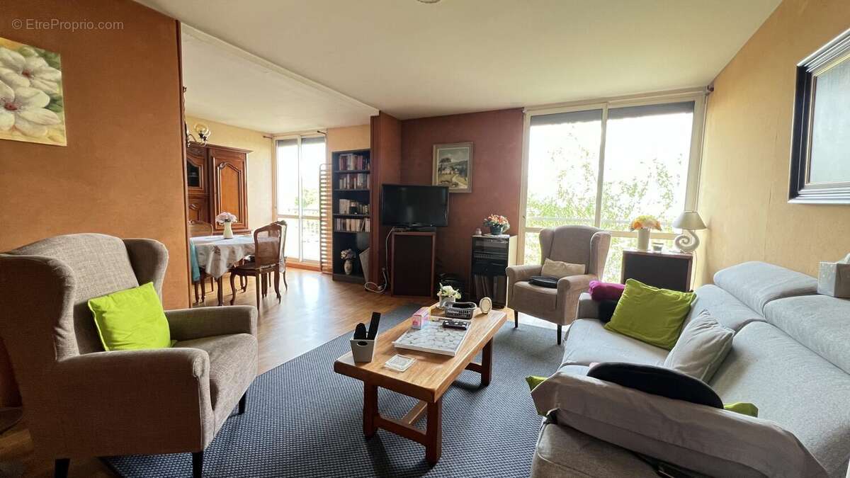 Appartement à COLOMIERS