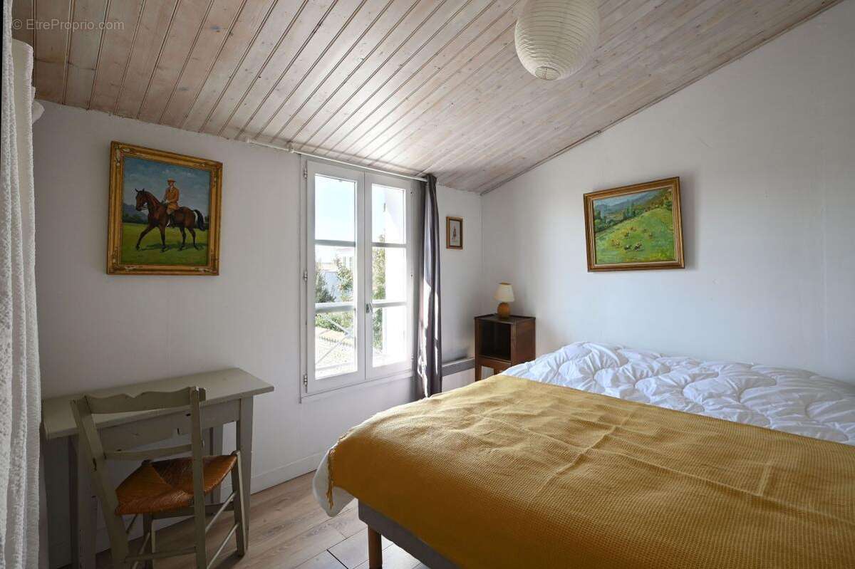 Maison à SAINT-CLEMENT-DES-BALEINES